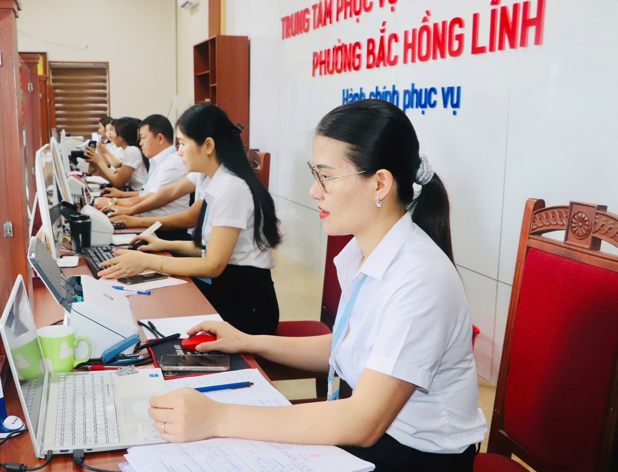 Trung tâm Phục vụ hành chính công phường Bắc Hồng Lĩnh tiếp tục giữ vững vị trí dẫn đầu toàn tỉnh tháng 10