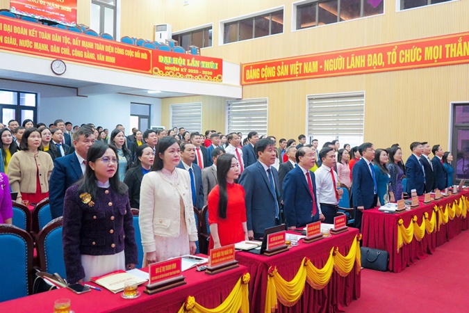 Đảng ủy phường Sông Trí tổ chức Lễ Chào cờ tháng 1 năm 2026