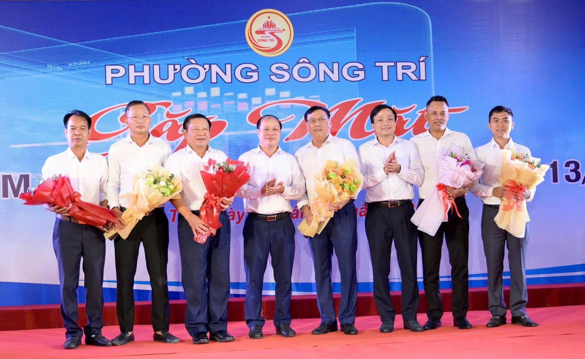 Phường Sông Trí tổ chức gặp mặt Kỷ niệm 21 năm Ngày Doanh nhân Việt Nam (13/10/2004-13/10/2025)