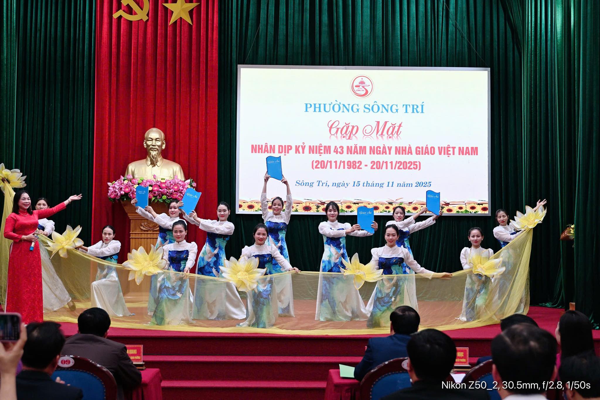 Phường Sông Trí tổ chức gặp mặt nhân Kỷ niệm 43 năm ngày nhà giáo việt nam (20/11/1982 – 20/11/2025)