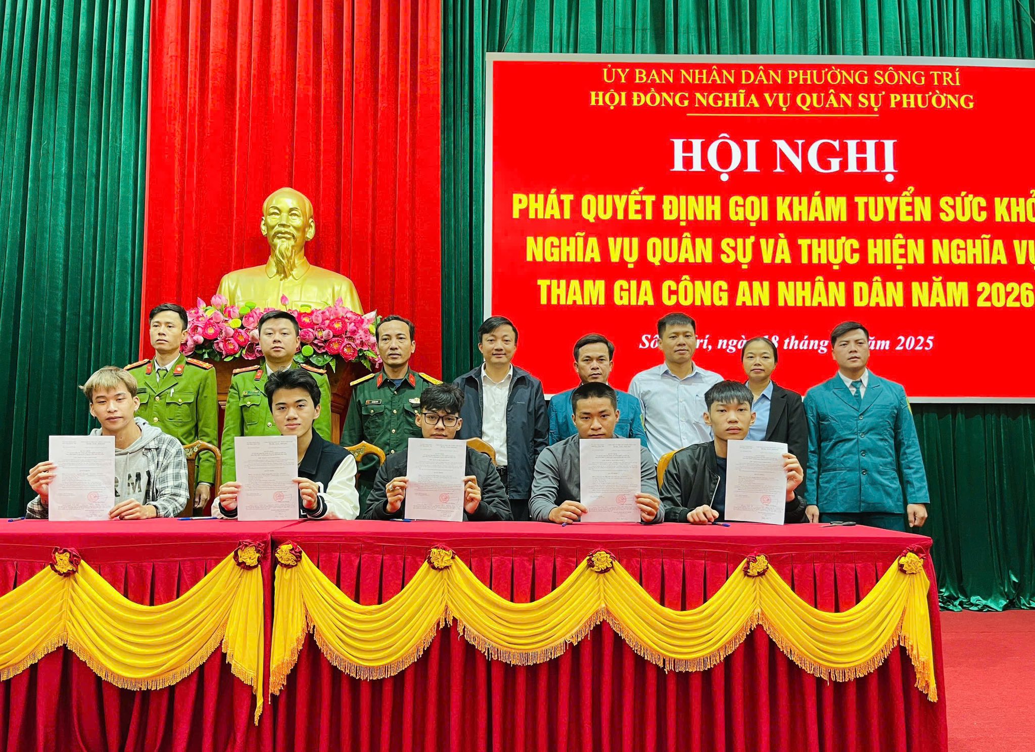 Phường Sông Trí phát quyết định gọi khám sức khoẻ nghĩa vụ quân sự và tham gia nghĩa vụ công an nhân dân năm 2026